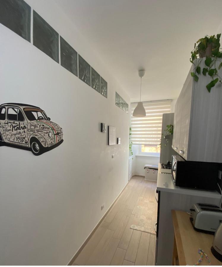 Domus Art Suites Merulana روما المظهر الخارجي الصورة
