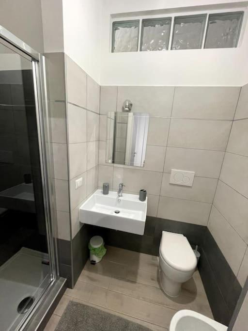 Domus Art Suites Merulana روما المظهر الخارجي الصورة
